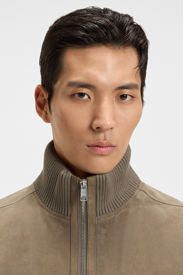 ΔΕΡΜΑΤΙΝΟ BOSS - 245